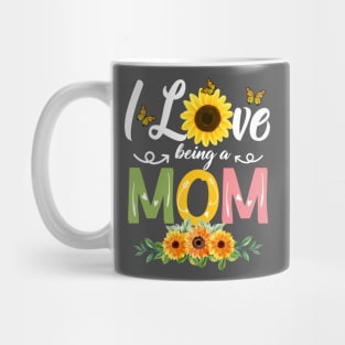 I love being a mom Mug